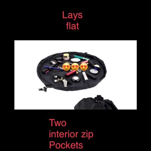 🆕⭐️4/$25⭐️or🔥10/50🔥LOHA lay & play make up bag - Picture 2 of 7